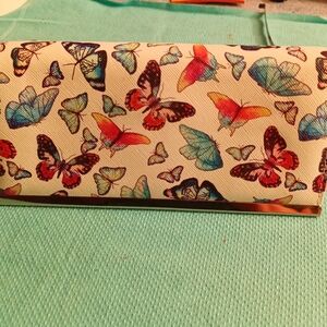Butterfly Women's Clutch Snap Button Closure Zipper Pocket White Pink Purple